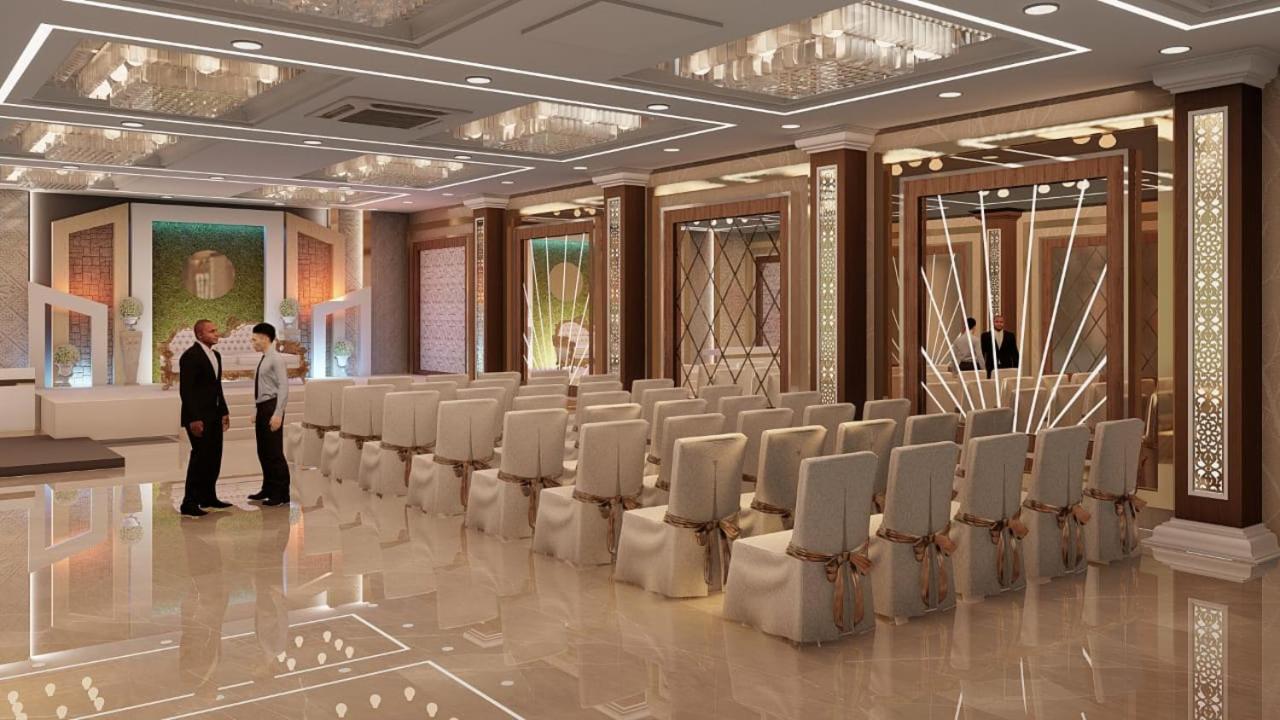 Hotel Olive Crown Lakhnaú Exteriér fotografie